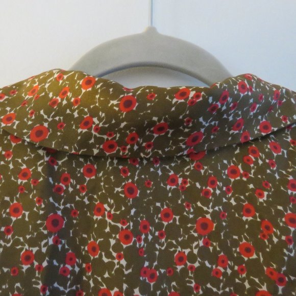 Floral Button-Up Dress - Picture 12 of 16